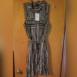 WhoWhatWear Sleeveless Button Down Dress